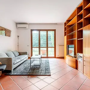 Nave Vacation - Entire Firenze